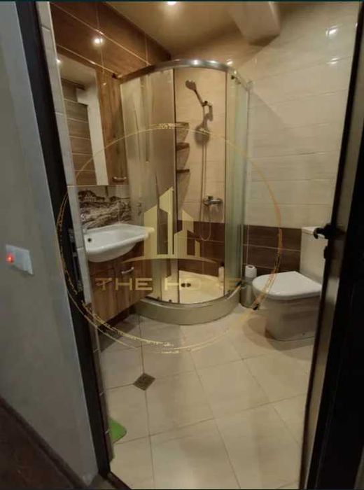 Отлична цена 3 стаен Левски