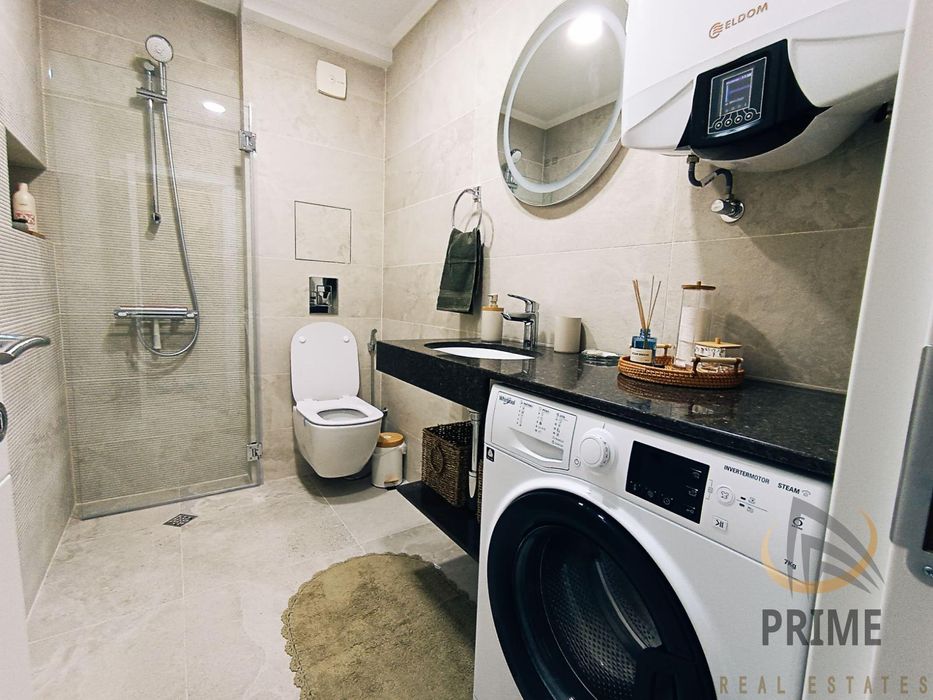 Дава се под наем Двустаен апартамент в Бургас, Център - 80 кв.м за 1000 € - Снимка #9