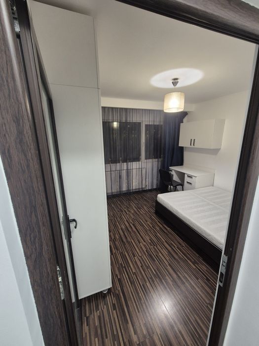 Inchiriez apartament  Piata Gorjului