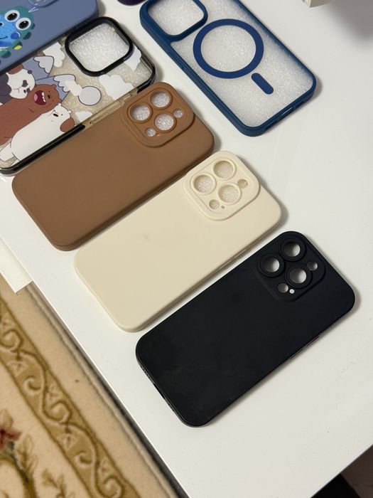 9 huse iphone 15 pro