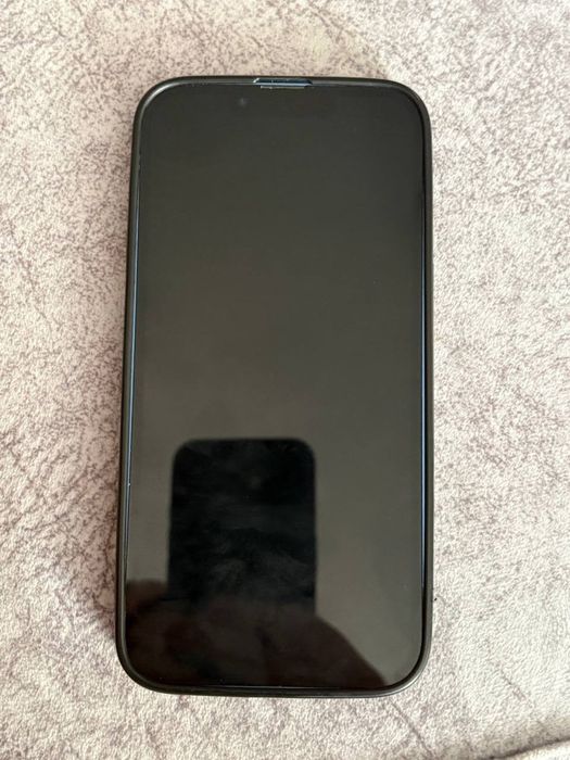 Продается Iphone 13