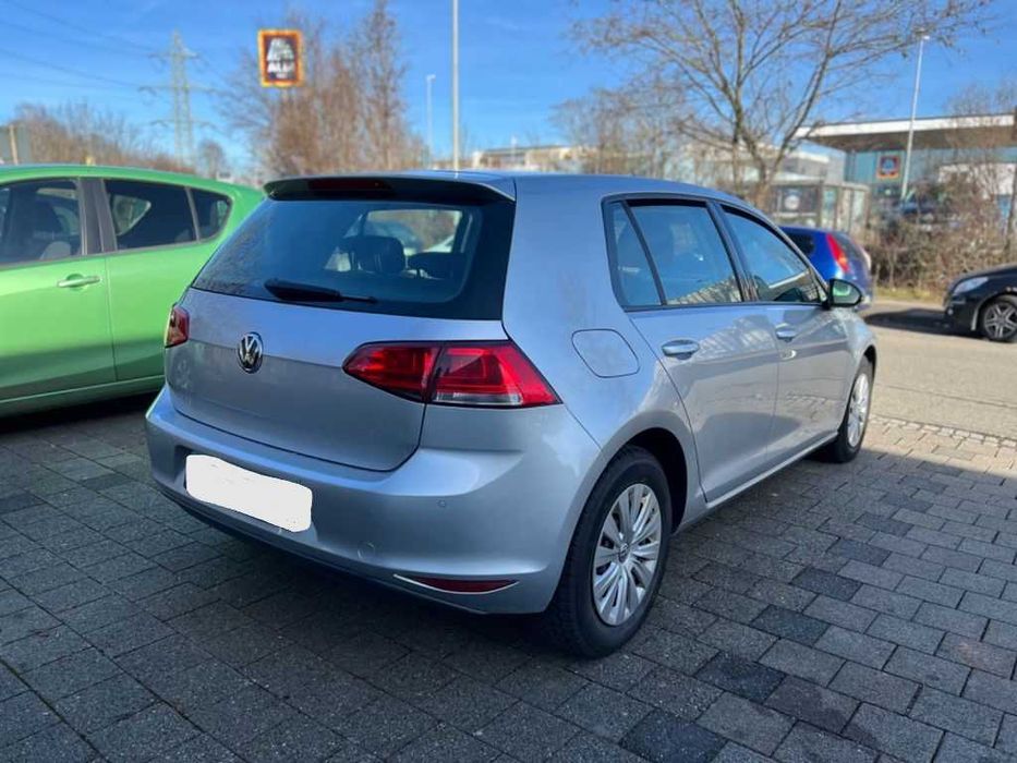 Фолксваген Голф- 7  / 1.6 TDI/
