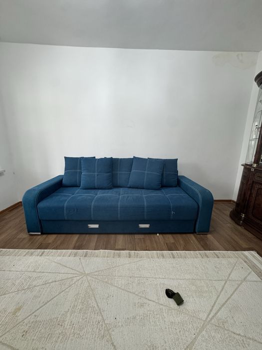 Продаю диван 80000