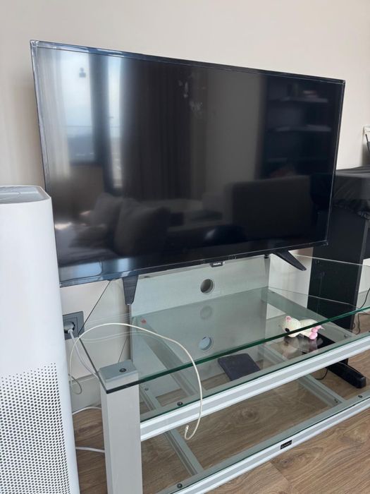 Стол под телевизор