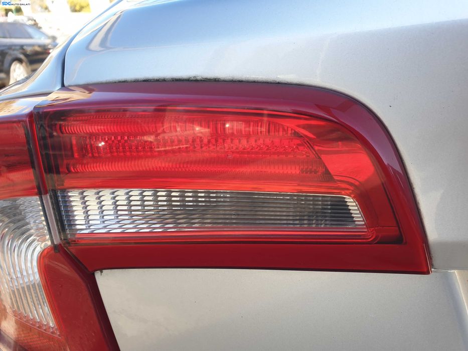 Tripla Stop Lampa Stanga de pe Haion Hayon Portbagaj Volvo S60 Berlina Sedan 2010 - 2013 Cod 30796271 [K1835]