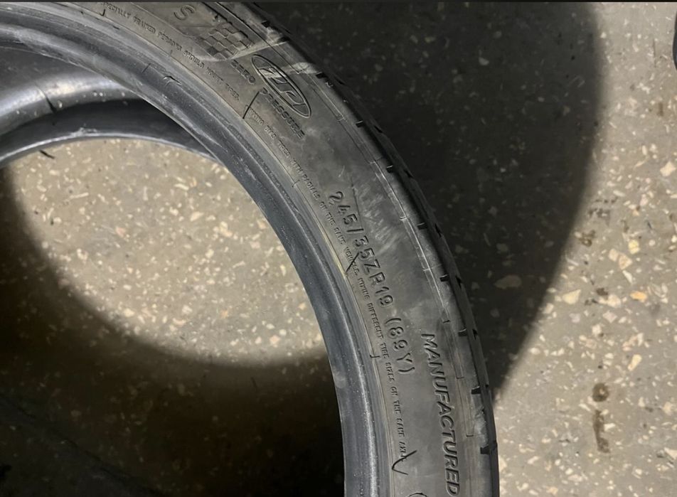 Michelin Pilot Sport 4S 245/35 R19