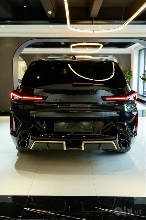 BMW XM 2023 toza