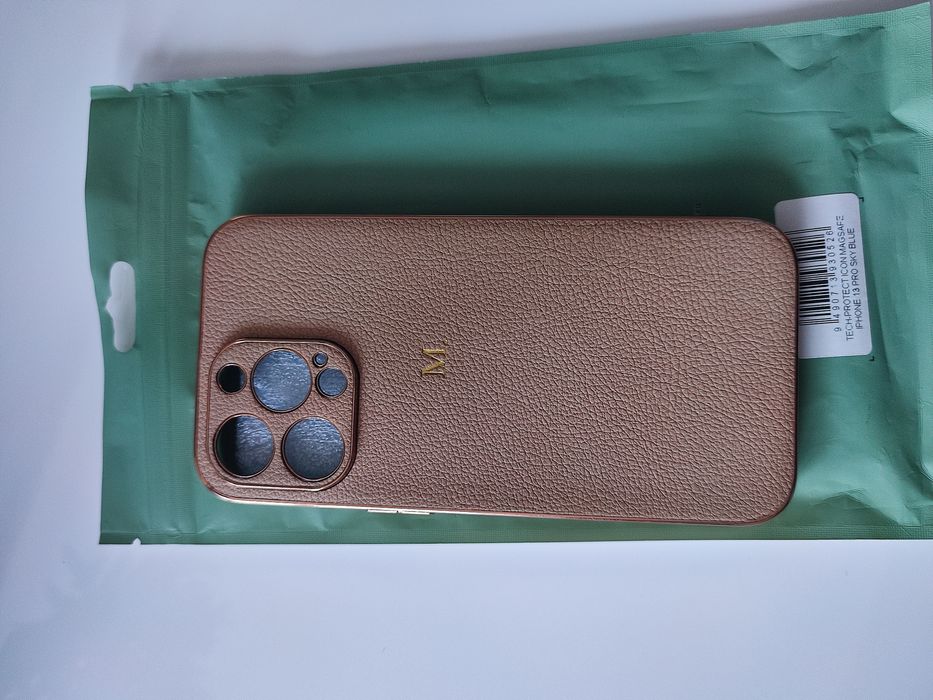 Кейсове за iphone 13 pro