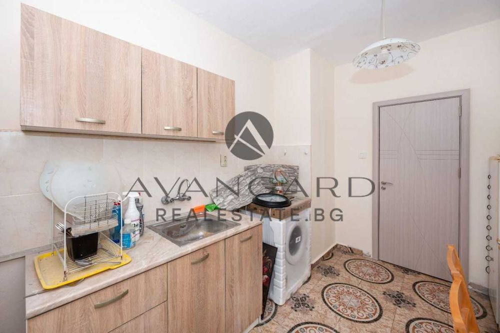 Продава се Двустаен апартамент в Пловдив, Кючук Париж - 64 кв.м за 956 €/кв.м - Снимка #12