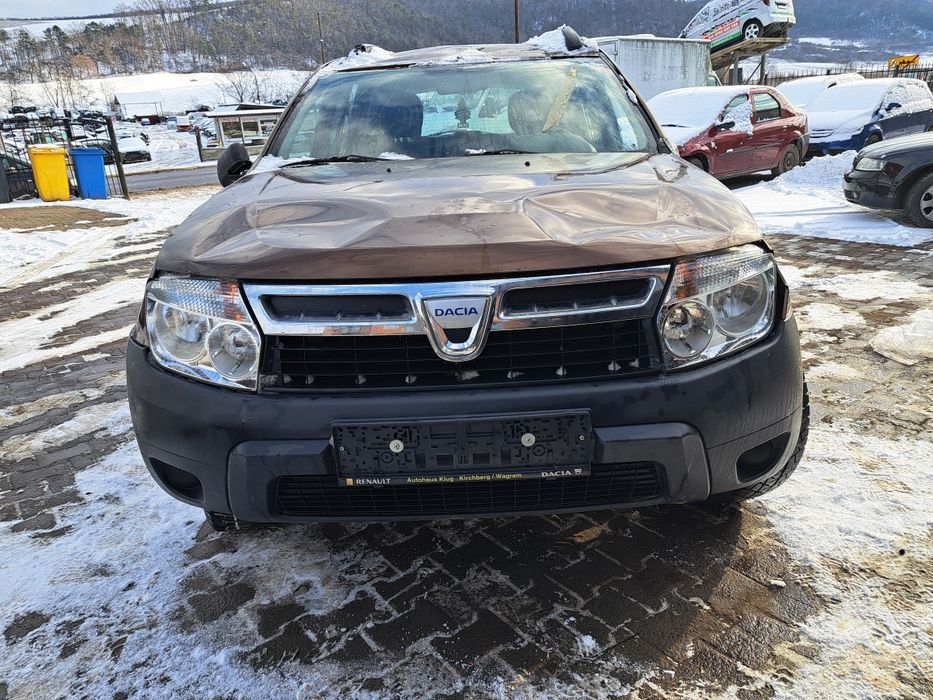 Elemente Caroserie Dacia Duster 1.6i-16v 77kw 105cp An 2010
