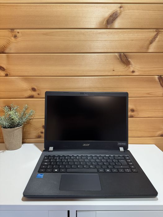 Лаптоп Acer TravelMate P214