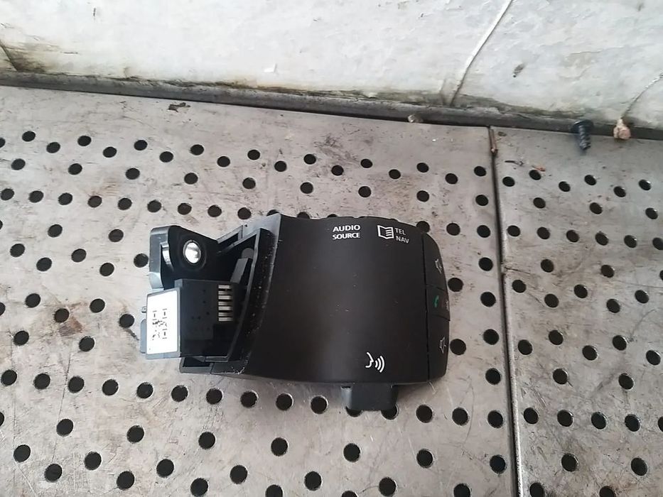 Maneta comenzi radio renault koleos 1 hy en25550jy01b