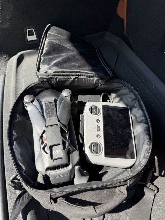 Продам дрон MAVIC 4