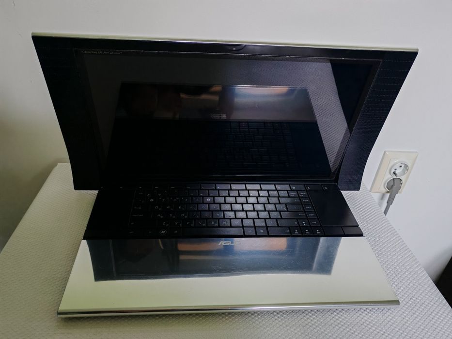 Ноутбук Asus NX90JQ
