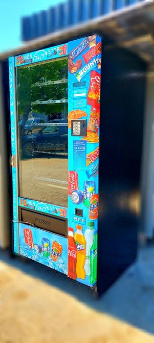 Вендинг машина за храни и напитки BVM 681 , 685 / пакетирани стоки