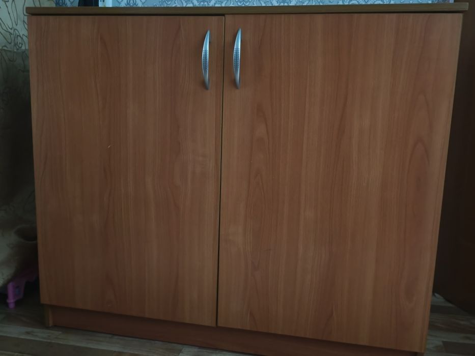 Продам шкаф / тумбу для хранения