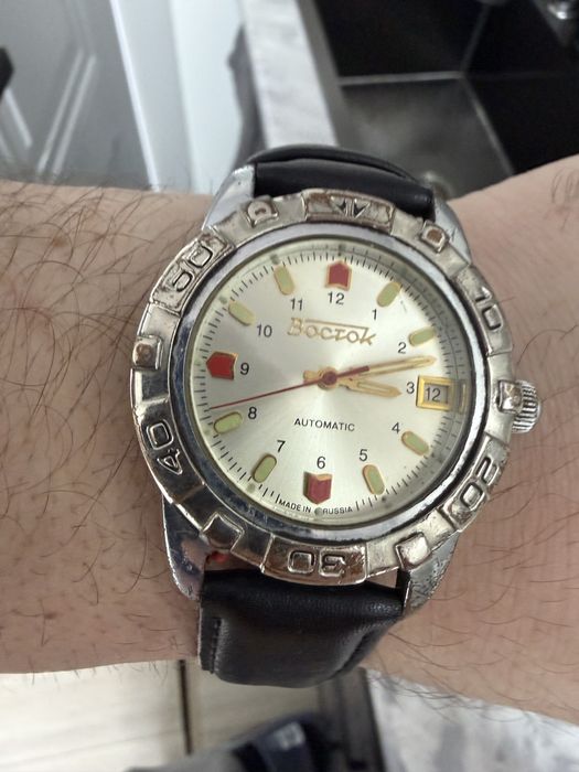 Часы механические восток