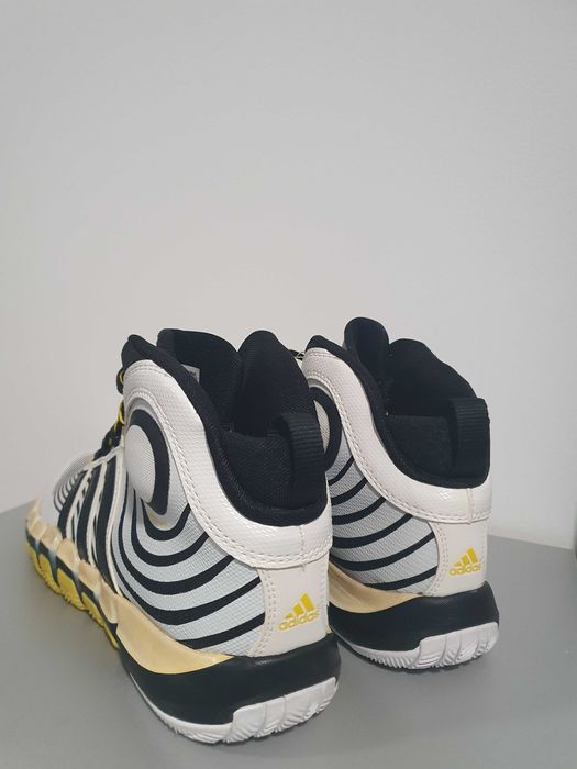 Adidasi adidas originali