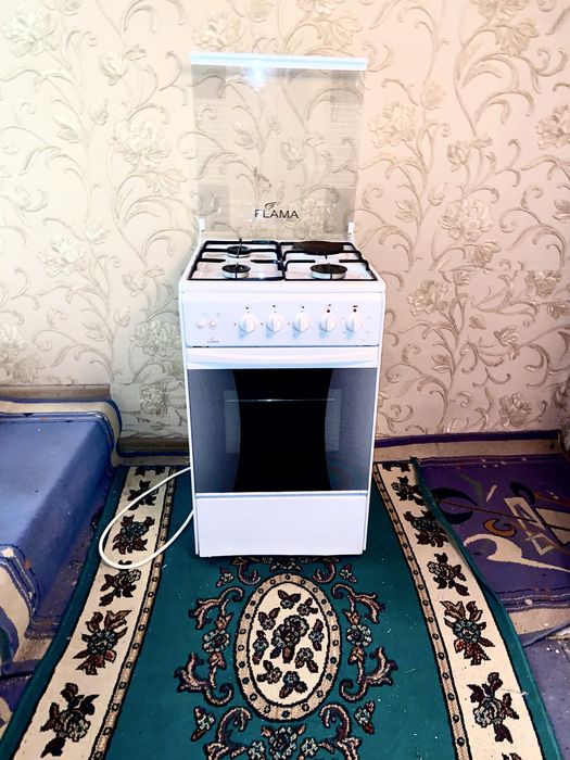 Продам газ плиту Флама с доставкой