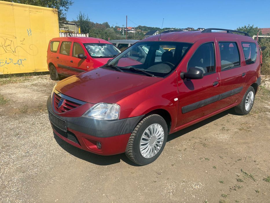 Dacia Logan MCV 1,6 mpi. 7 locuri. Klima
