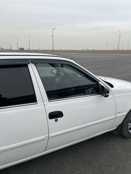 Daewoo Nexia 2 полны люкс