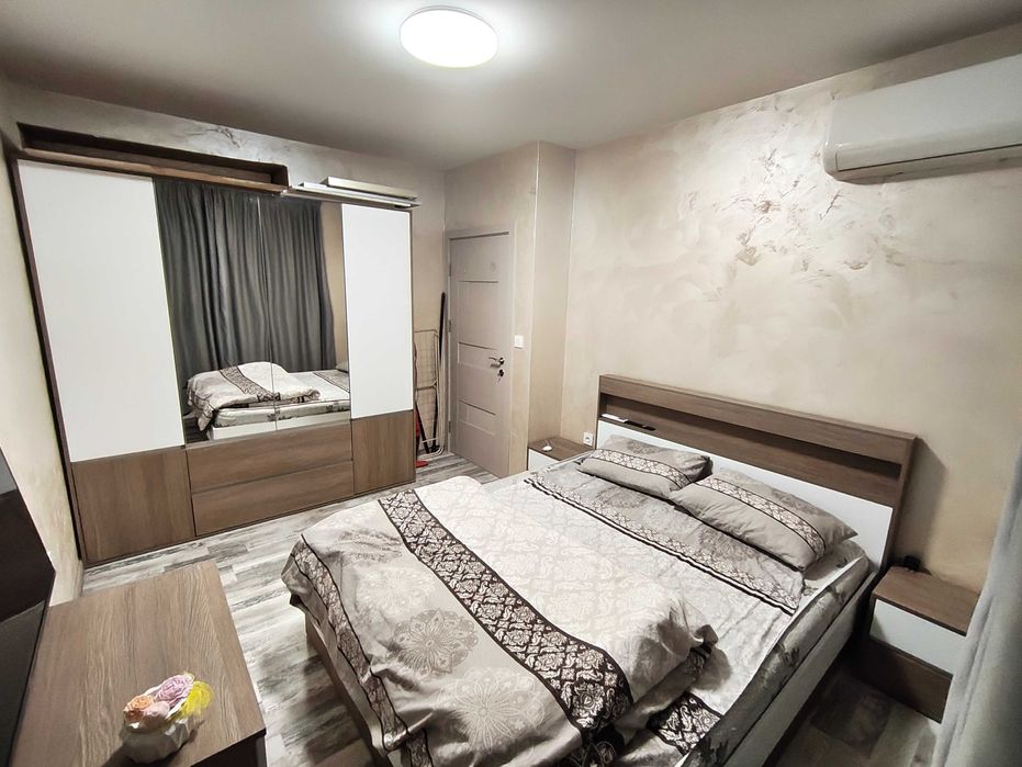 Тристаен апартамент - Ново строителство