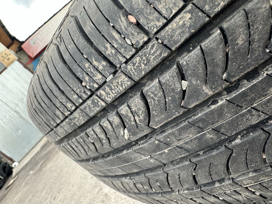 Продам шины Kumho