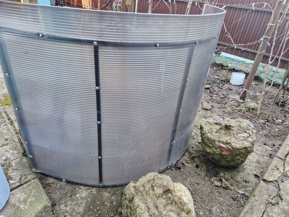 Vând copertina usa întrare