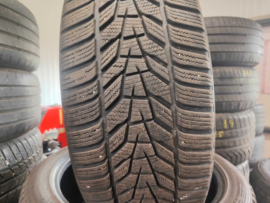 4бр. зимни гуми 255/40/18-225/45/18 Hankook спорт пакет