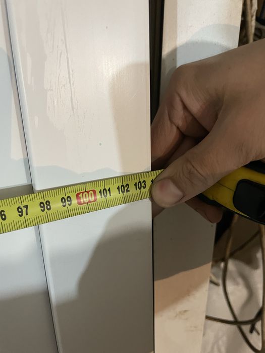 Дверь пластиковая. Распашная