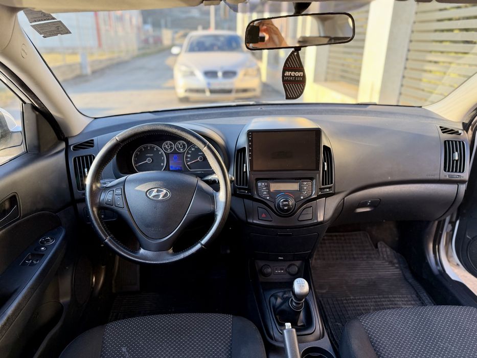 Vand/schimb Hyundai i30 Cw blue drive 2010 1.4 star stop navigatie