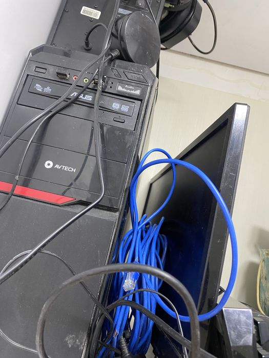 Сотилади на столний компютер