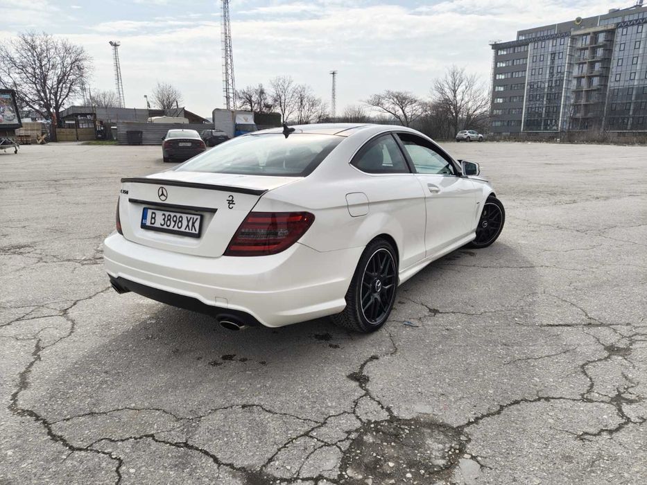 Mercedes C350 Под наем