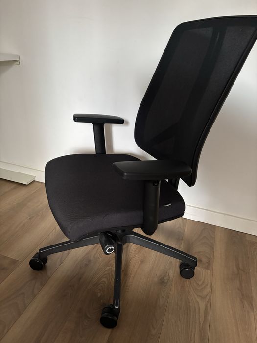 Scaun ergonomic pentru birou RIM Bucuresti Sectorul 3 • OLX.ro
