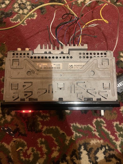 Продам автомагнитолу