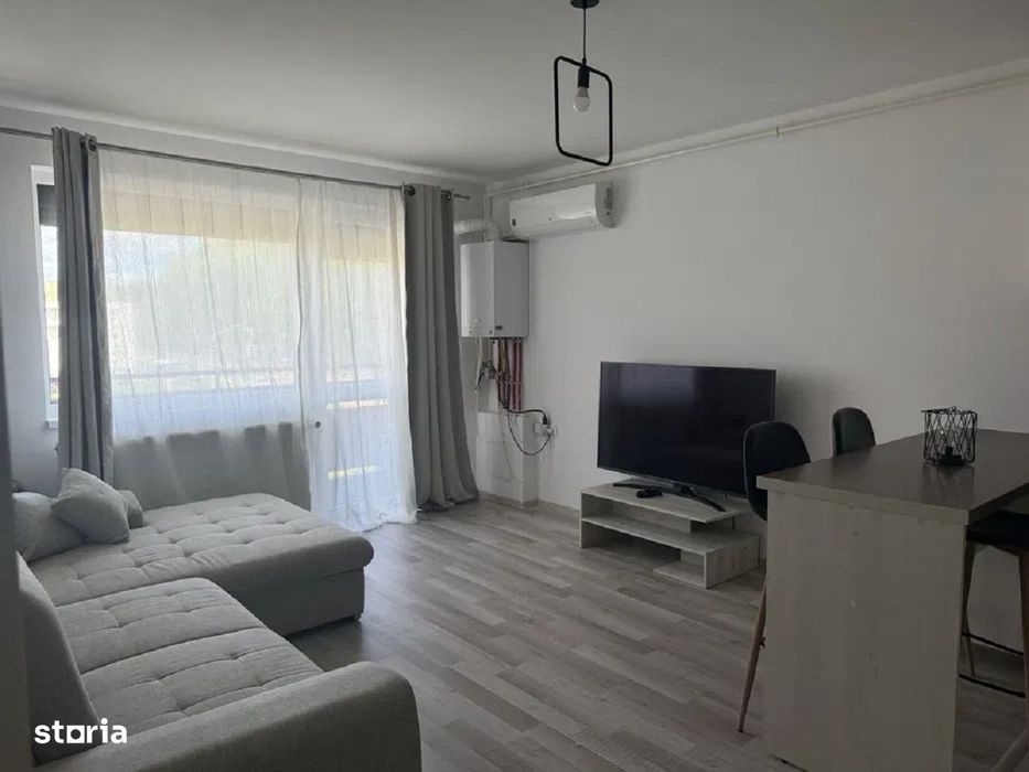 Apartament 2 camere tip studio Tractorul(loc de parcare)