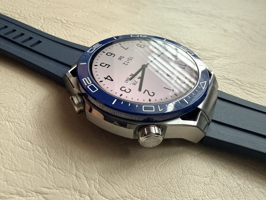 Продавам Huawei Watch Ultimate