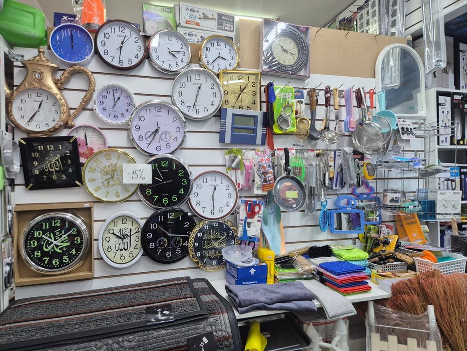 Продам стойки для магазина