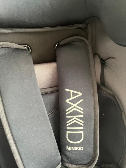 Vand scaun auto rear faceing Axkid Minikid 2.0