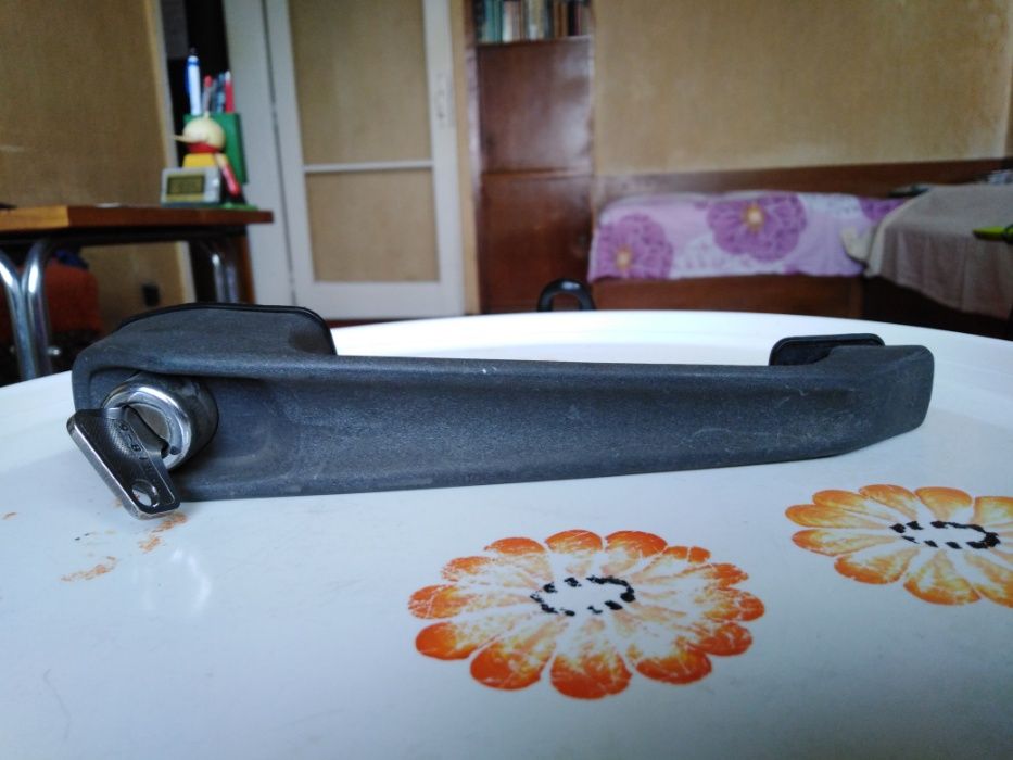 Продавам части за лека кола - Вартбург - 353 W