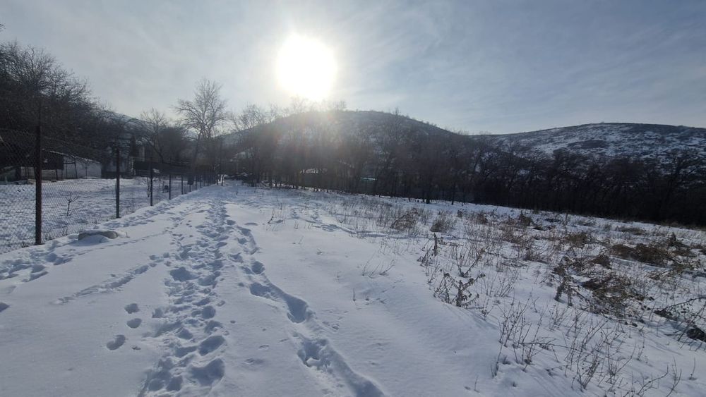 Продам участок в предгорьях Алматы