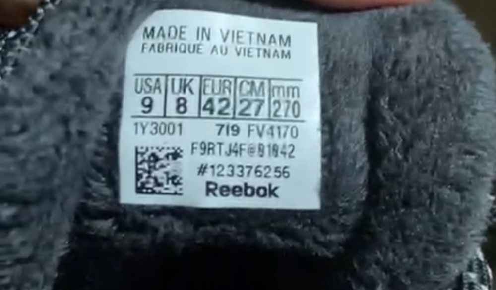 Зимние кроссовки кроссовки Reebok