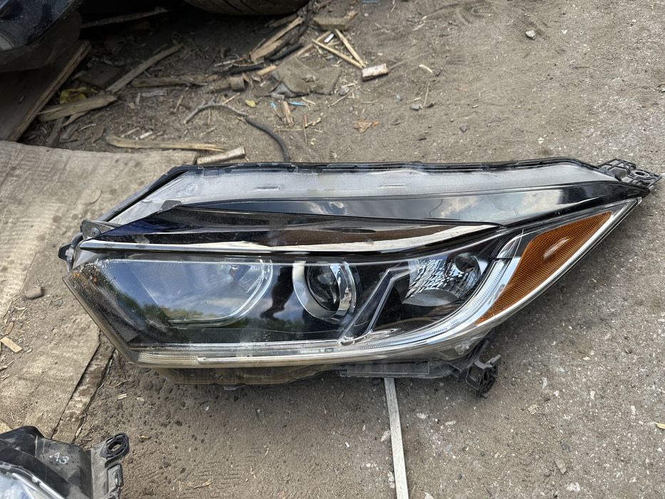 Фары Honda hr-v 2020