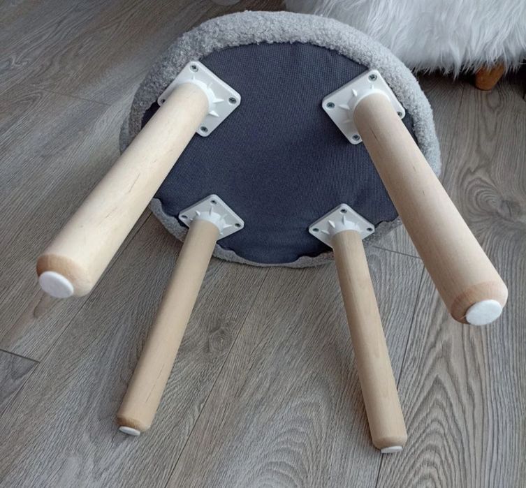 Детский стульчик из ткани букле