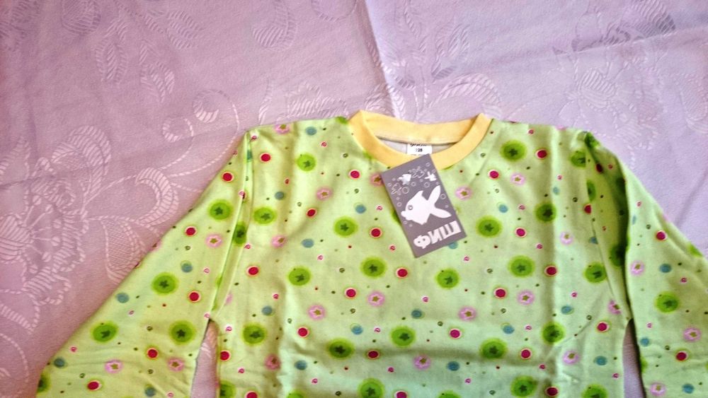 Трикотажна пижамка, със дълъг ръкав и панталон,размер 128