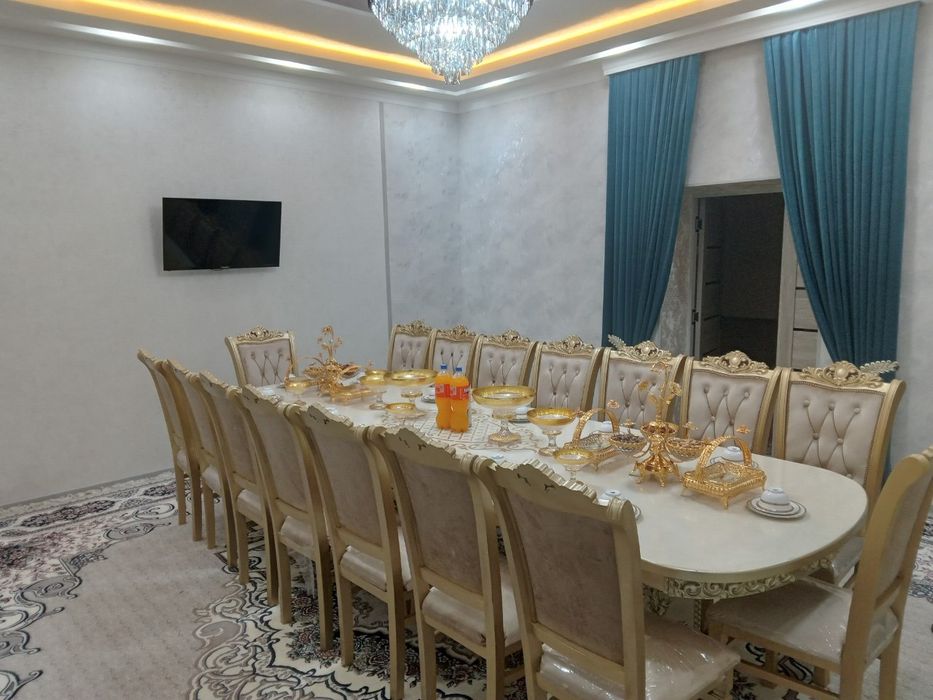 Oqtosh shahar Nigoraxonada 6 sutikli 5 honali katej sotiladi