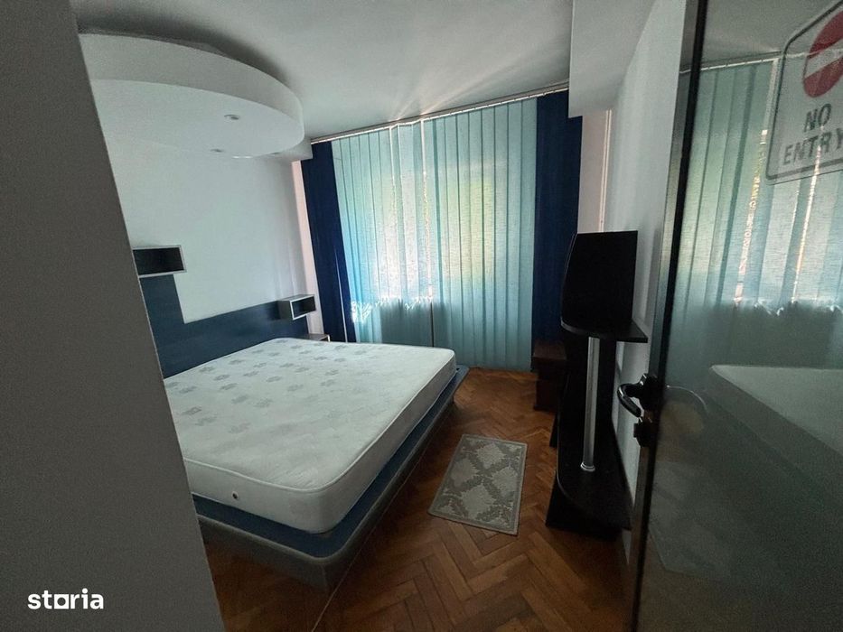 Apartament 3 camere Centru - Podul de Fier