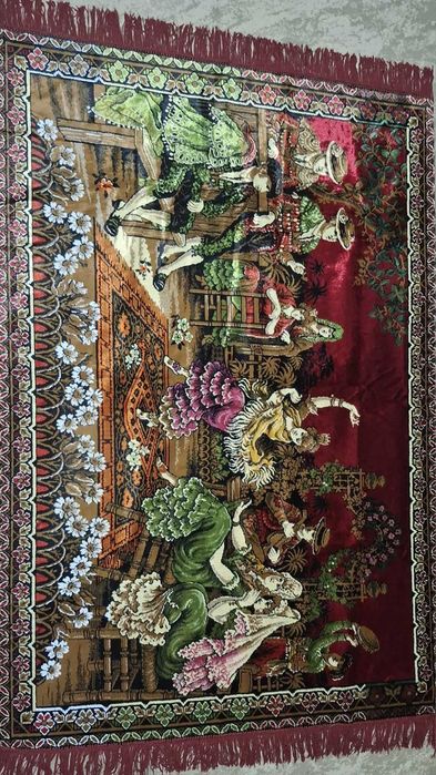 Carpetă veche dansatoare