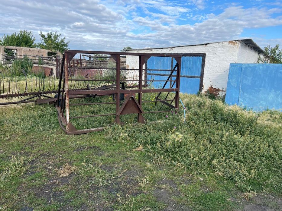 Продается трактор