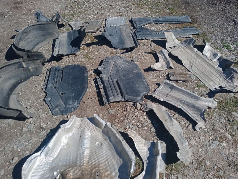 х5 е70 Кора двигател подкалник кори скорости изолаци БМВ BMW E70